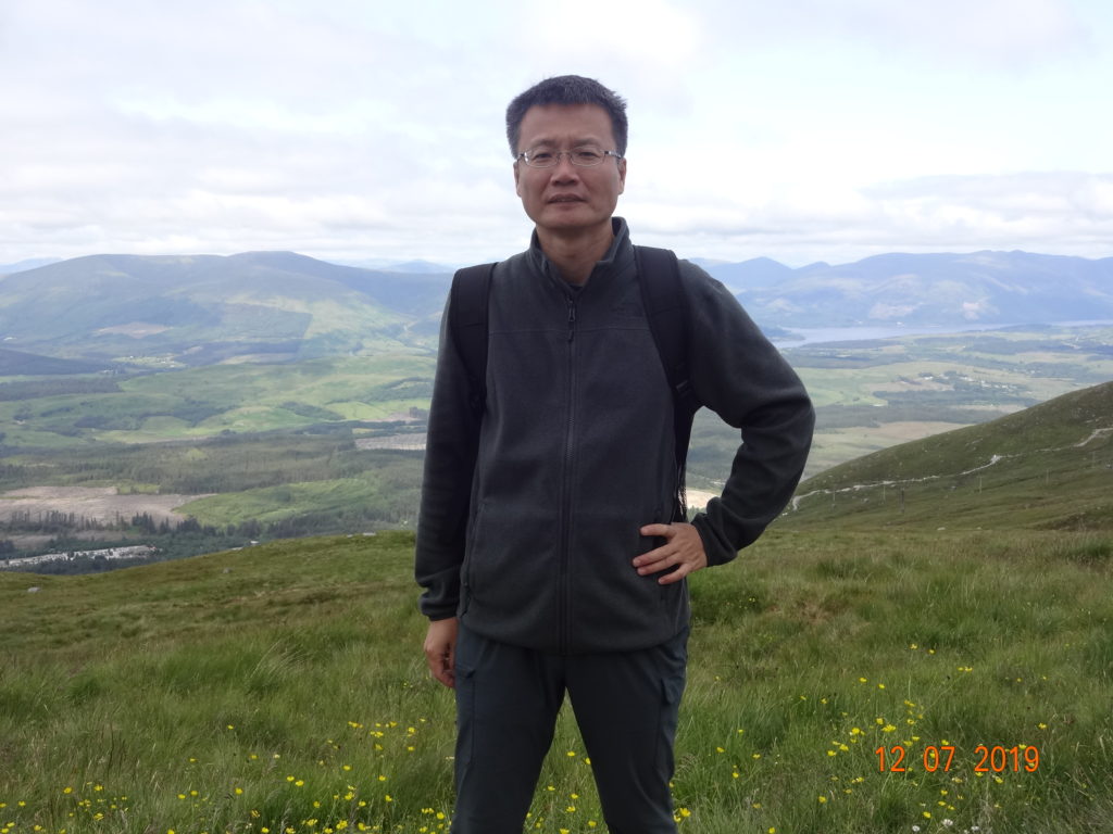 鄭中緯教授